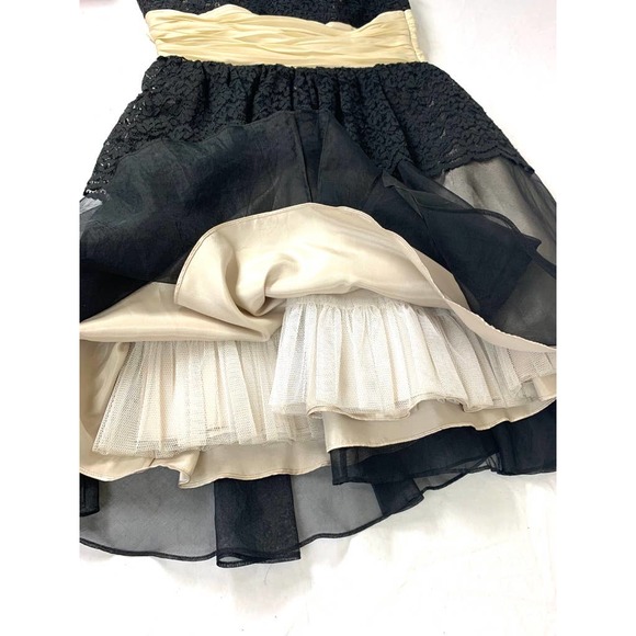 Vintage Betsy Johnson Evening Dress Size 10 Black Antique White Flirty Flowy - Picture 5 of 7